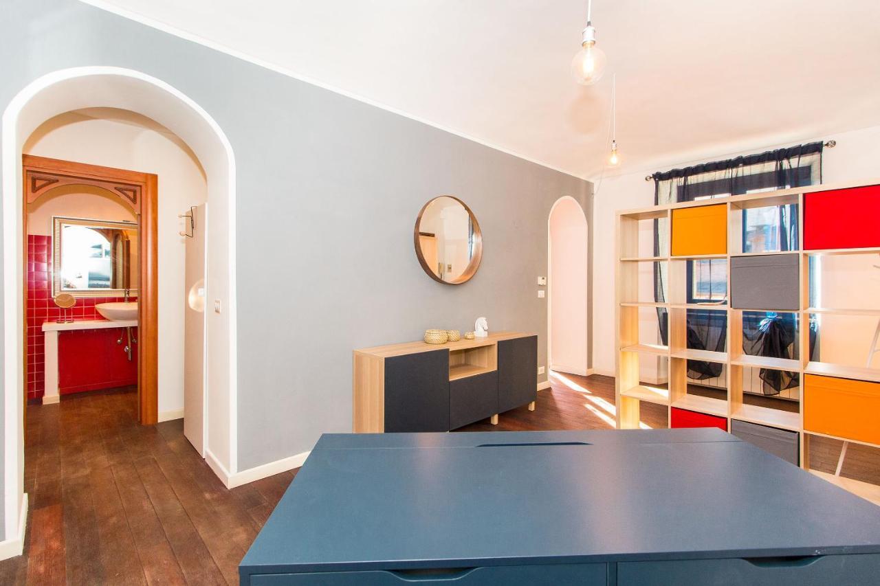 Apartamento Colorful Statuto Square Design Apart Turín Exterior foto